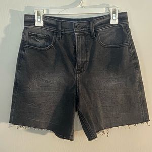 Black Jorts